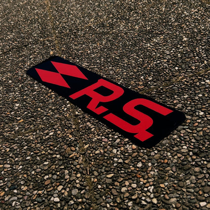 Cache-Plaque R.S.