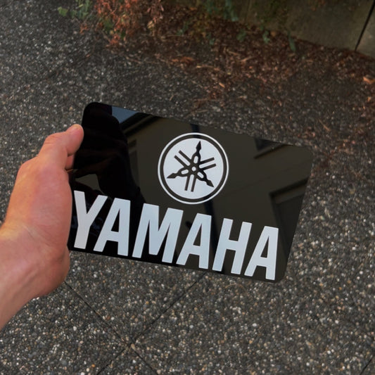 Cache-Plaque Yamaha